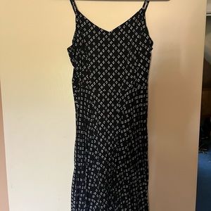 ‼️LAST CHANCE 6/30‼️ Old Navy Fit-and-Flare Dress